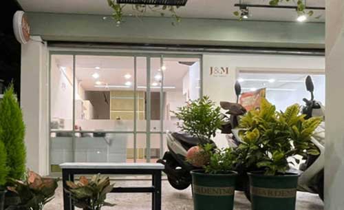 J&M Hair Salon